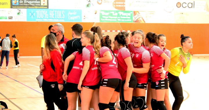 Club Handbol Terrassa Cadet Femeni Vermell_20-11-21